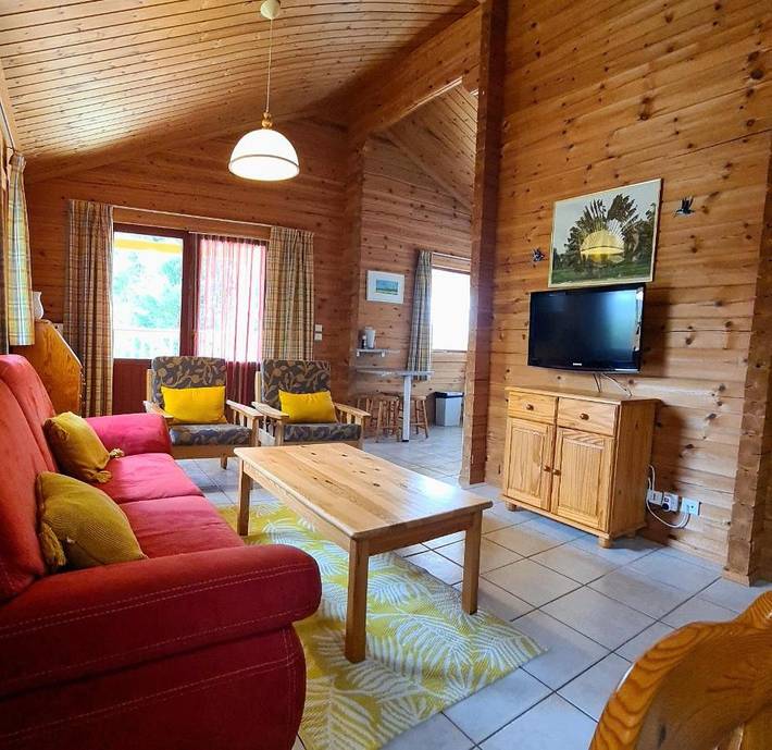 Chalet voor 4 personen, with zwembad and uitzicht as well as kinderzwembad and balkon - 1