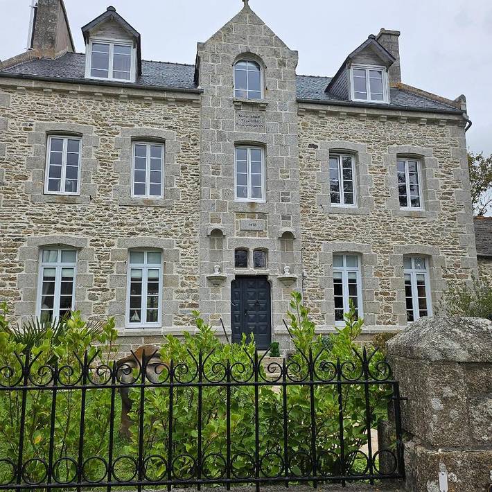 Gîte pour 4 personnes, avec jardin et jacuzzi à Lanhouarneau - 3