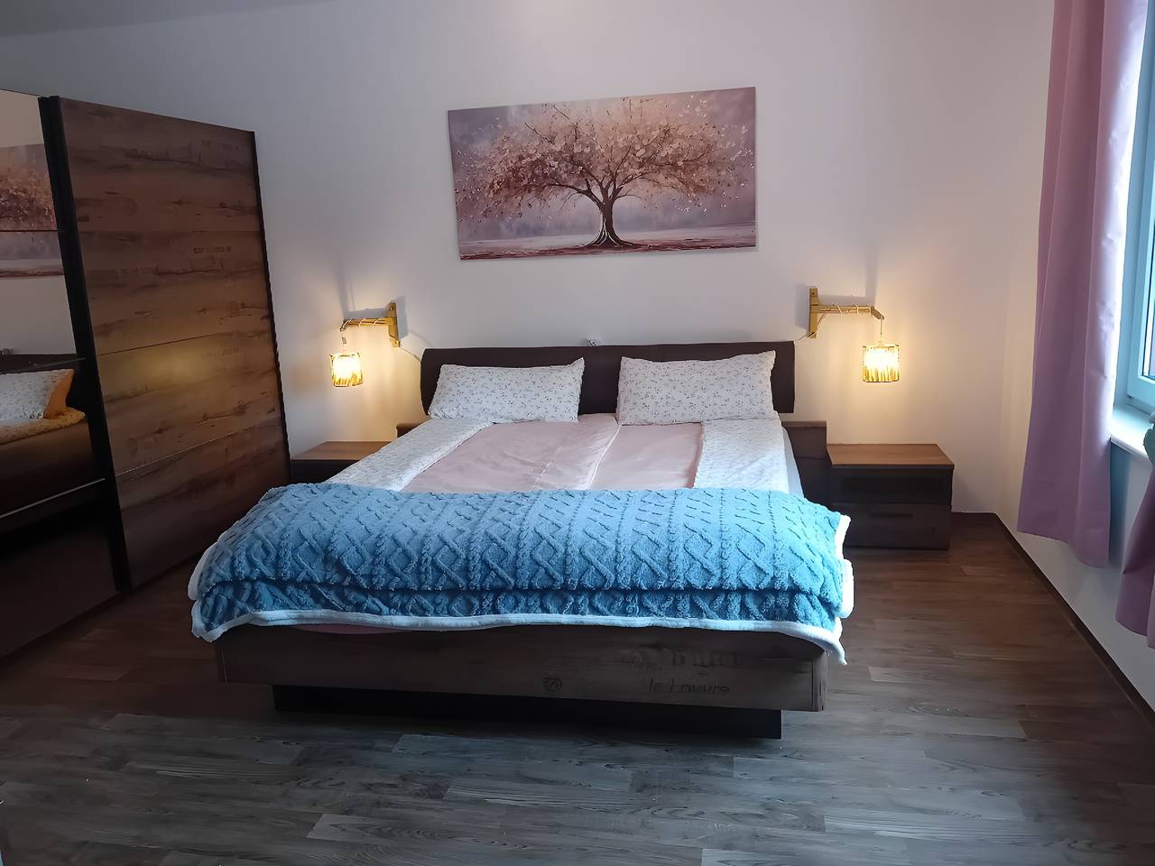 Ganze Wohnung, Apartment 'Haus Blick' mit privatem Garten und Wlan und angrenzendem Yogastudio in Wittenberg, Wittenberg (Landekris)