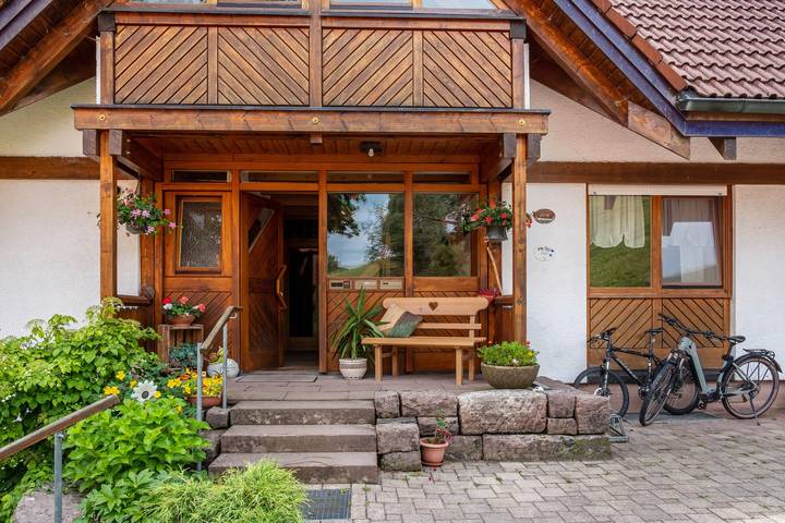Ferienwohnung für 4 Personen, mit Balkon und Garten sowie Seeblick in Ortenaukreis - 2