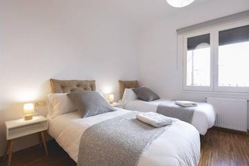 Apartment for 4 People in Girona, Gironès, Photo 4