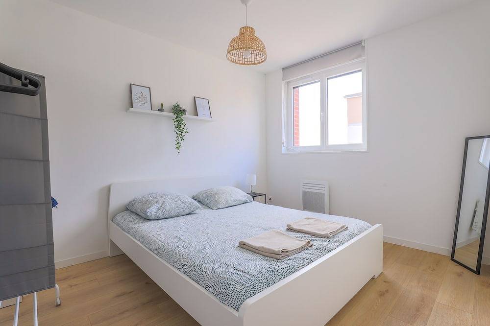 Entire apartment, Appartement Familial arriere gare in Arras, Arras region