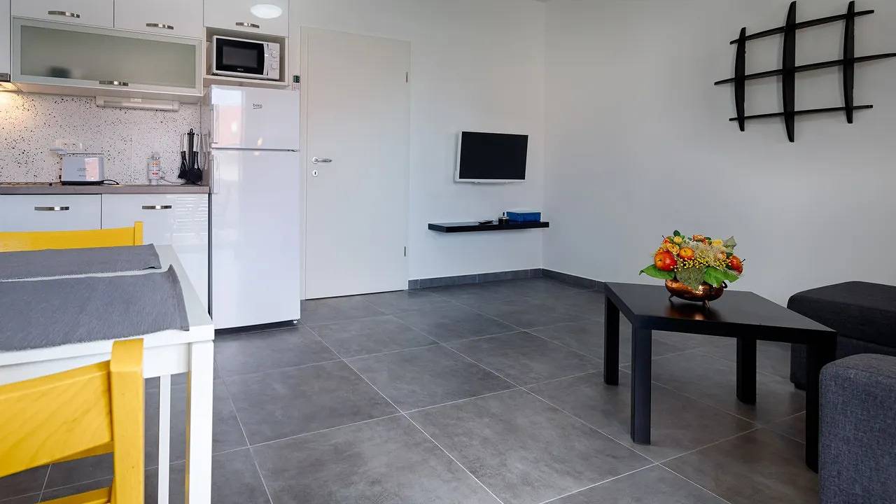 Hel ferieleilighet, Ferienwohnung für 2 Personen (33 m²) in Komiža in Komiza, Split-Dalmatia