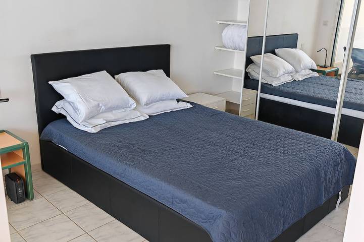 Gîte pour 4 personnes, avec terrasse à Luri - 2