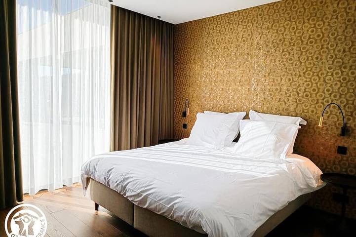 Location de vacances pour 12 personnes, avec jardin et sauna à Reilhaguet - 3