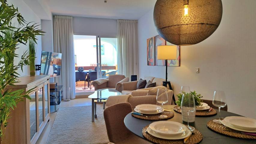 Vakantieappartement voor 4 personen, met tuin en kinderzwembad in Caleta de Vélez