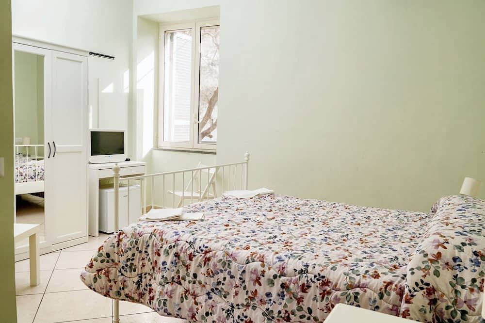 Entire apartment, Homerez - Apartment in Castello Gragnano in Gragnano, Monti Lattari