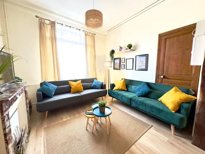 Location de vacances pour 10 personnes, avec vue ainsi que terrasse et jardin à Amiens - 4