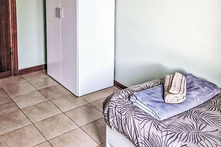 Appartement entier, Joli appartement pour 4 personnes avec Wifi, Tv et patio in Marina di Massa, Massa (Italie)