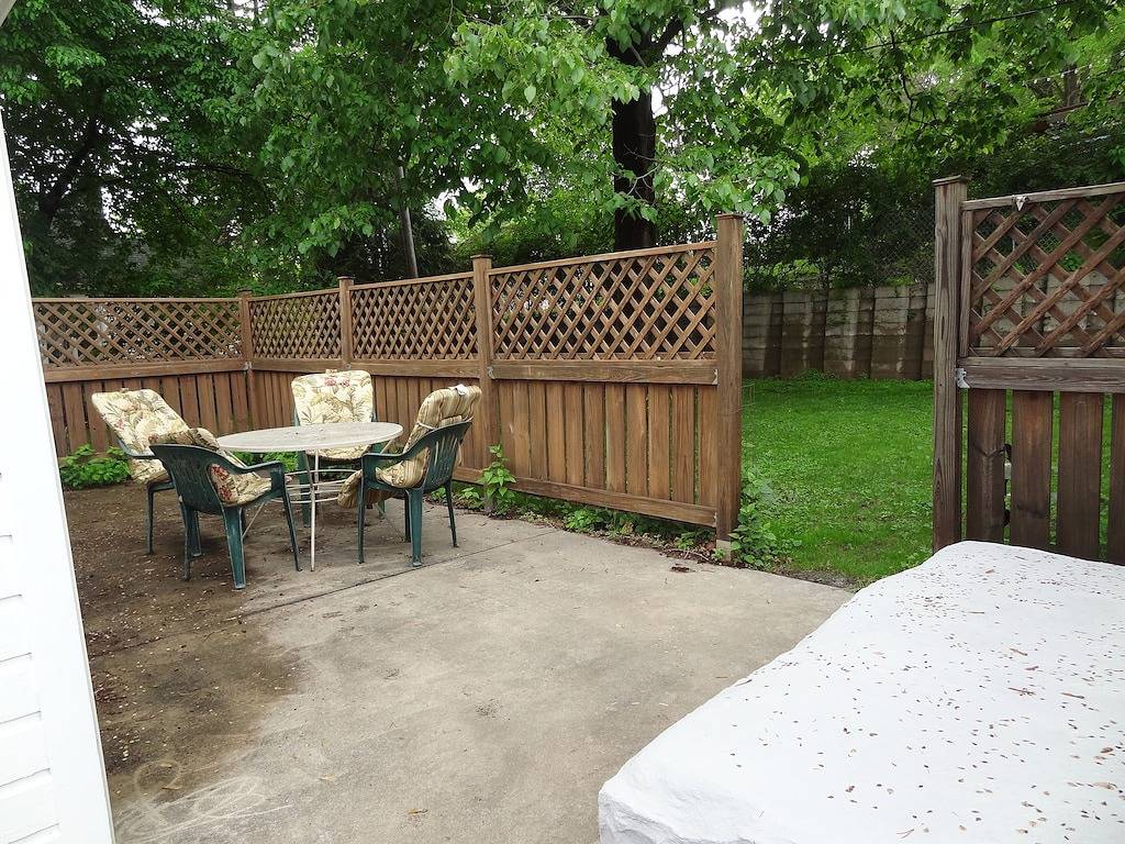 3 blk St Mary 11 Mayo Pet Friendly Covered Byfaith in Rochester (MN), Olmsted County