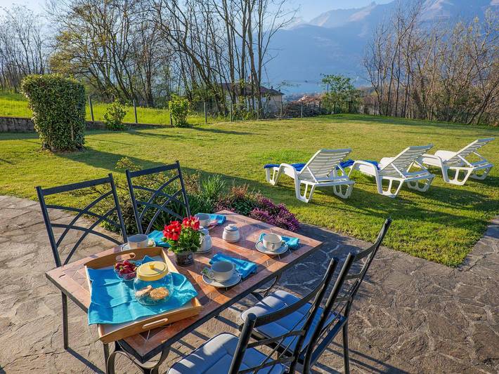 Ferienwohnung für 5 Personen, mit Terrasse und Garten sowie Kinderpool und Pool in Colico - 3