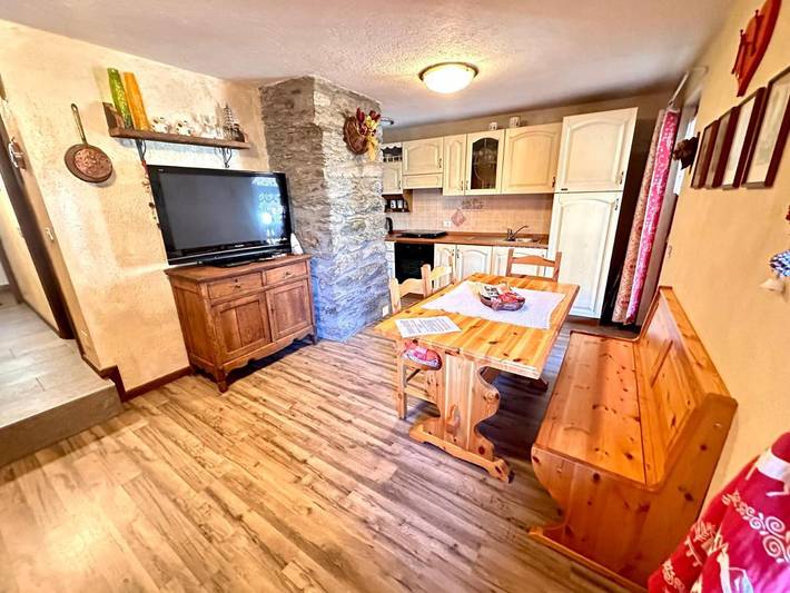 Gîte pour 2 personnes, avec vue et jardin dans Morgex - 2