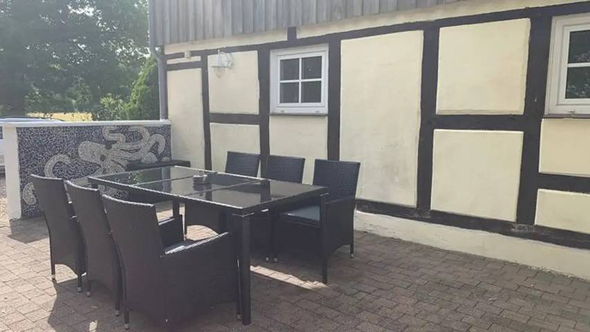 Ferienhaus für 9 Personen, mit Terrasse und Garten in Stoltebüll - 3