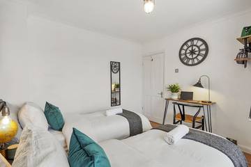 Apartment for 4 People in Kent Downs, Photo 2