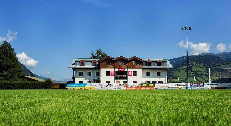 Pension für 6 Personen, mit Pool und Seeblick sowie Garten, kinderfreundlich in Zell am See - 2