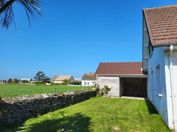 Cottage pour 12 personnes, avec jardin et terrasse à Urville-Nacqueville