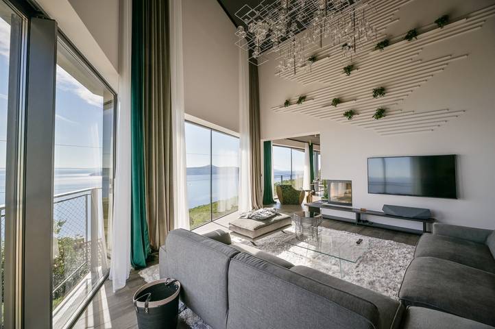 Location de vacances pour 10 personnes, avec sauna ainsi que vue sur l’océan et piscine dans Mošćenice - 4