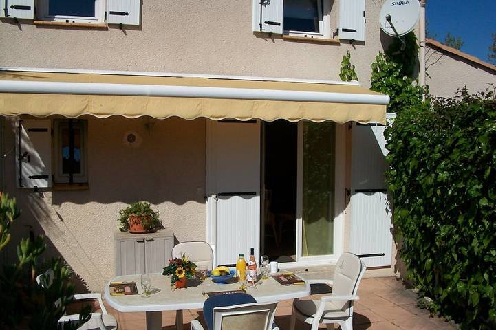 Villa for 6 people, with garden and terrace, with pets - 1