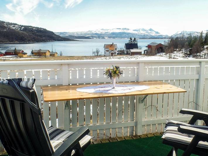 Ferienhaus für 4 Personen, mit Terrasse und Garten in Troms - 4