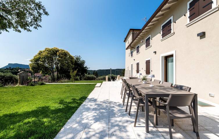 Maison de vacances pour 10 personnes à Costermano
