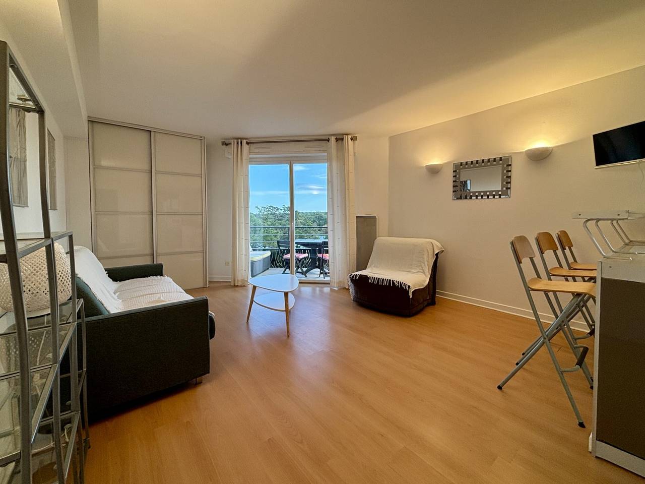 Ganze Wohnung, Geräumiges Studio in Anglet nahe dem Strand mit Pool in Anglet, Bayonne und Umgebung