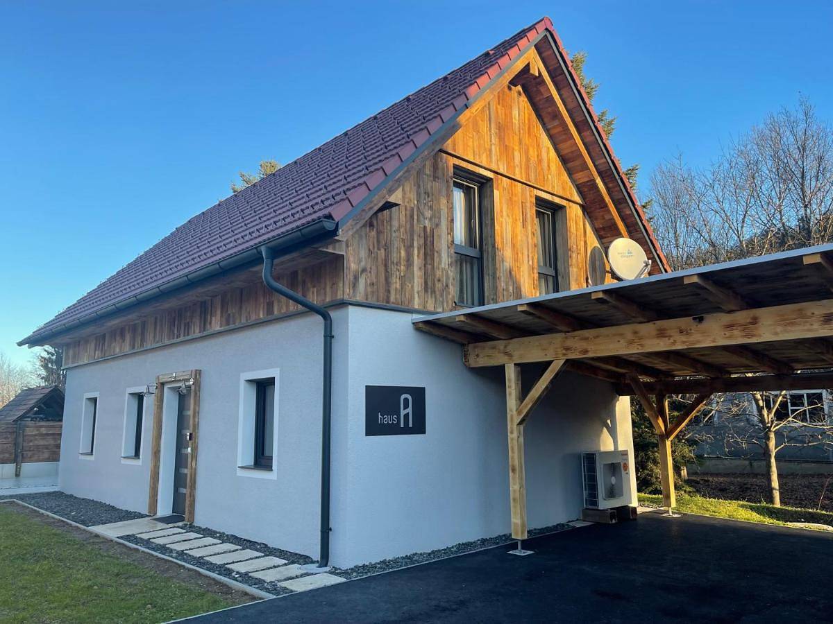 Three-Bedroom Chalet in Steirerland