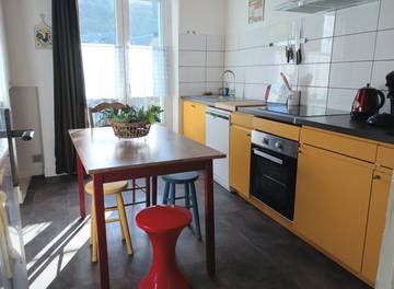 Gîte pour 5 personnes, avec terrasse et jardin à Orcival (Puy-de-Dôme)