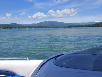 Vacation House for 6 Guests in Blue Ridge Mountains, North Carolina, Picture 2