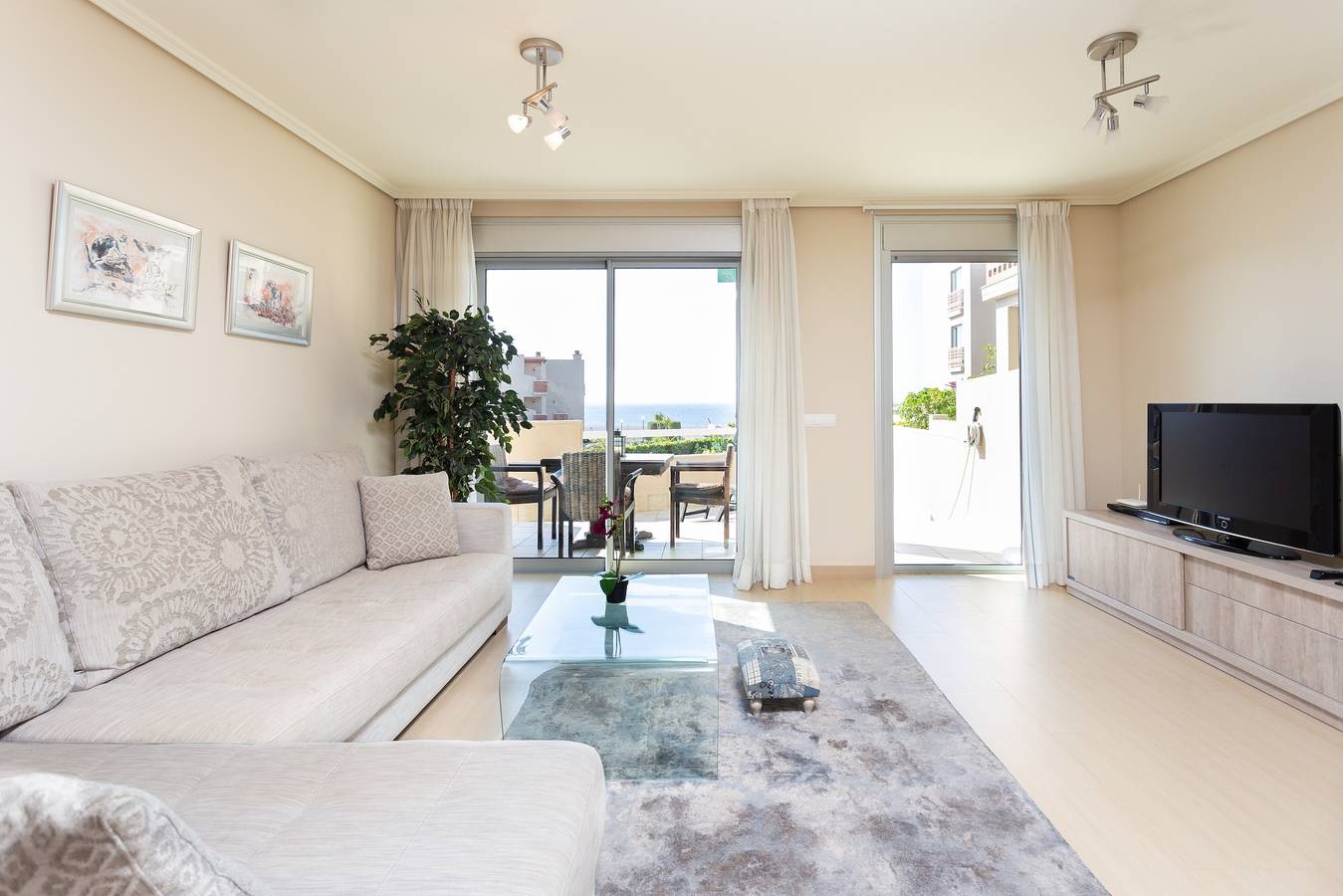 Ganze Wohnung, Ferienwohnung 'Costa Bella' mit Meerblick, Gemeinschaftspool und Wlan in La Tejita, Granadilla de Abona
