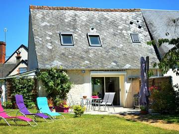 Gîte pour 4 personnes, avec terrasse et jardin à Veigné