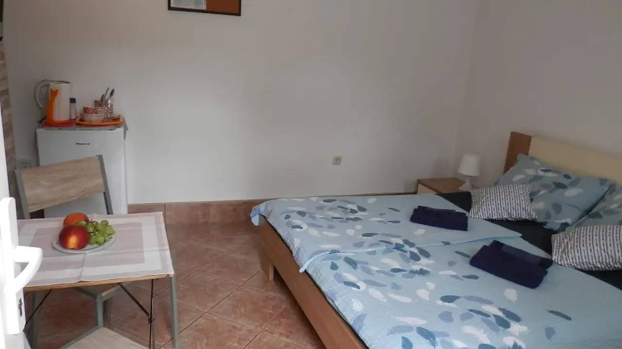 Zimmer für 2 Personen (16 m²) in Silba in Zadar (Kommun), Silba