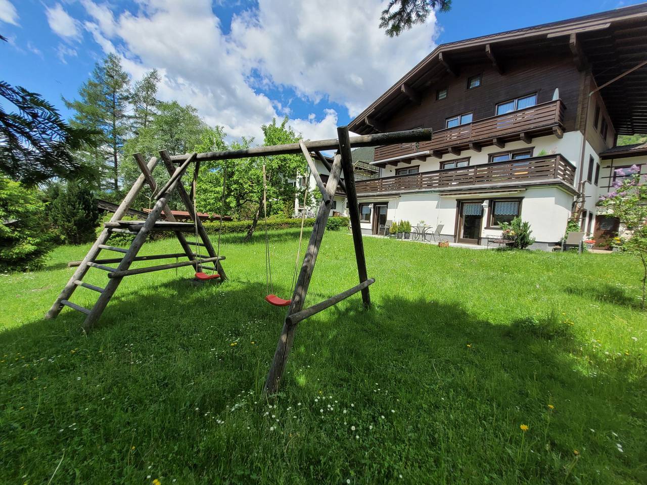 Entire apartment, Profelt Apartment B, für 4,zentrale Lage, große Te in Uttendorf, Kitzbuehl alps
