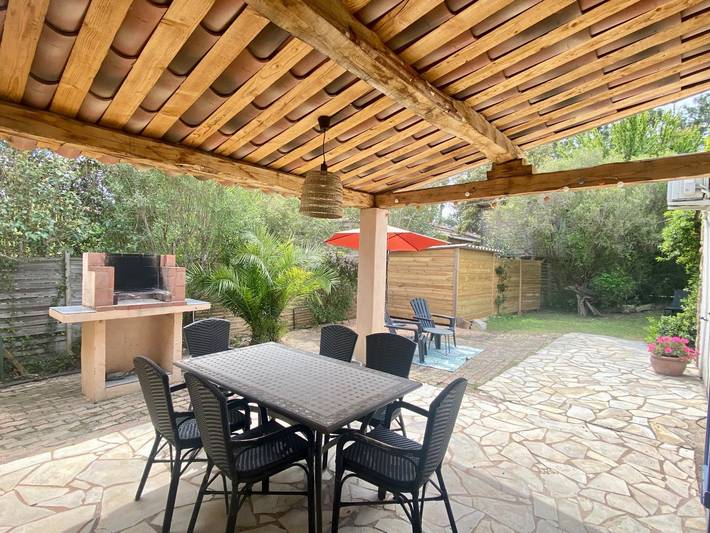 Gîte pour 6 personnes, avec jardin et terrasse - 1