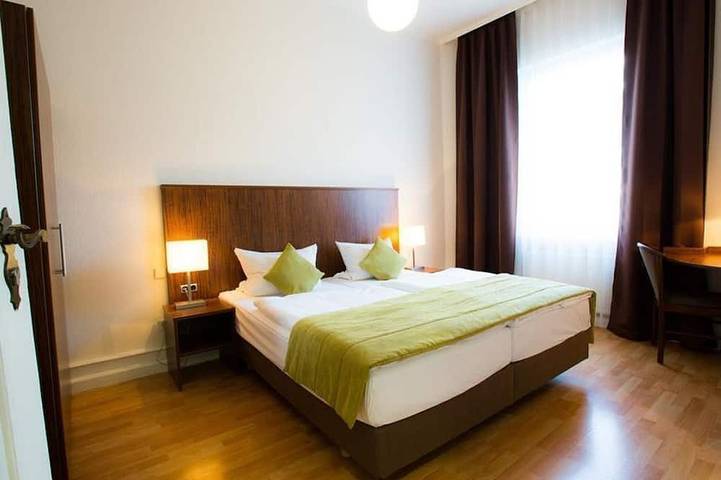 Ganze Wohnung, Superior 3-Zimmer-Apartment mit Balkon - City-Apartments Am Konrad-Adenauer-Park in Speyer, Rheinebene