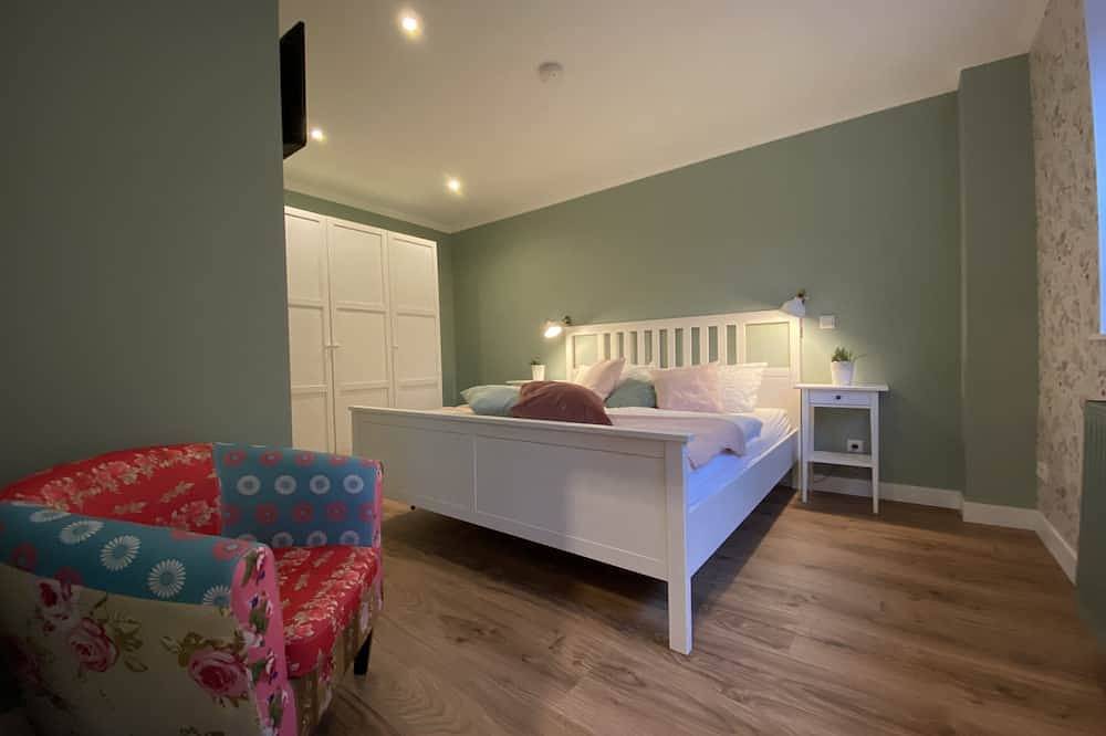 Ganze Wohnung, Bed ´n Riesling - Die Ferienwohnung in Forst a.d. Weinstraße mit eigenem Garten in Forst an der Weinstraße, Pfälzer Rheinebene