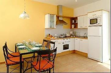 Bungalow voor 4 Personen in Yaiza, Lanzarote, Afbeelding 2