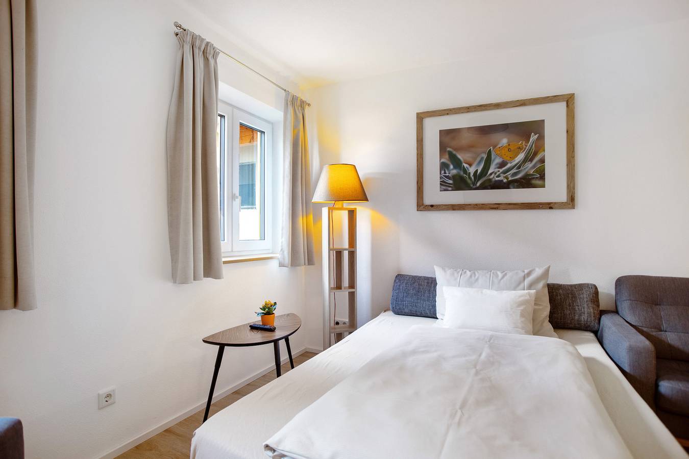 Ganze Wohnung, Ferienwohnung 'Appartement 2' mit gemeinsamer Terrasse, gemeinsamem Garten und Wi-Fi in Kirchseeon, Oberbayern