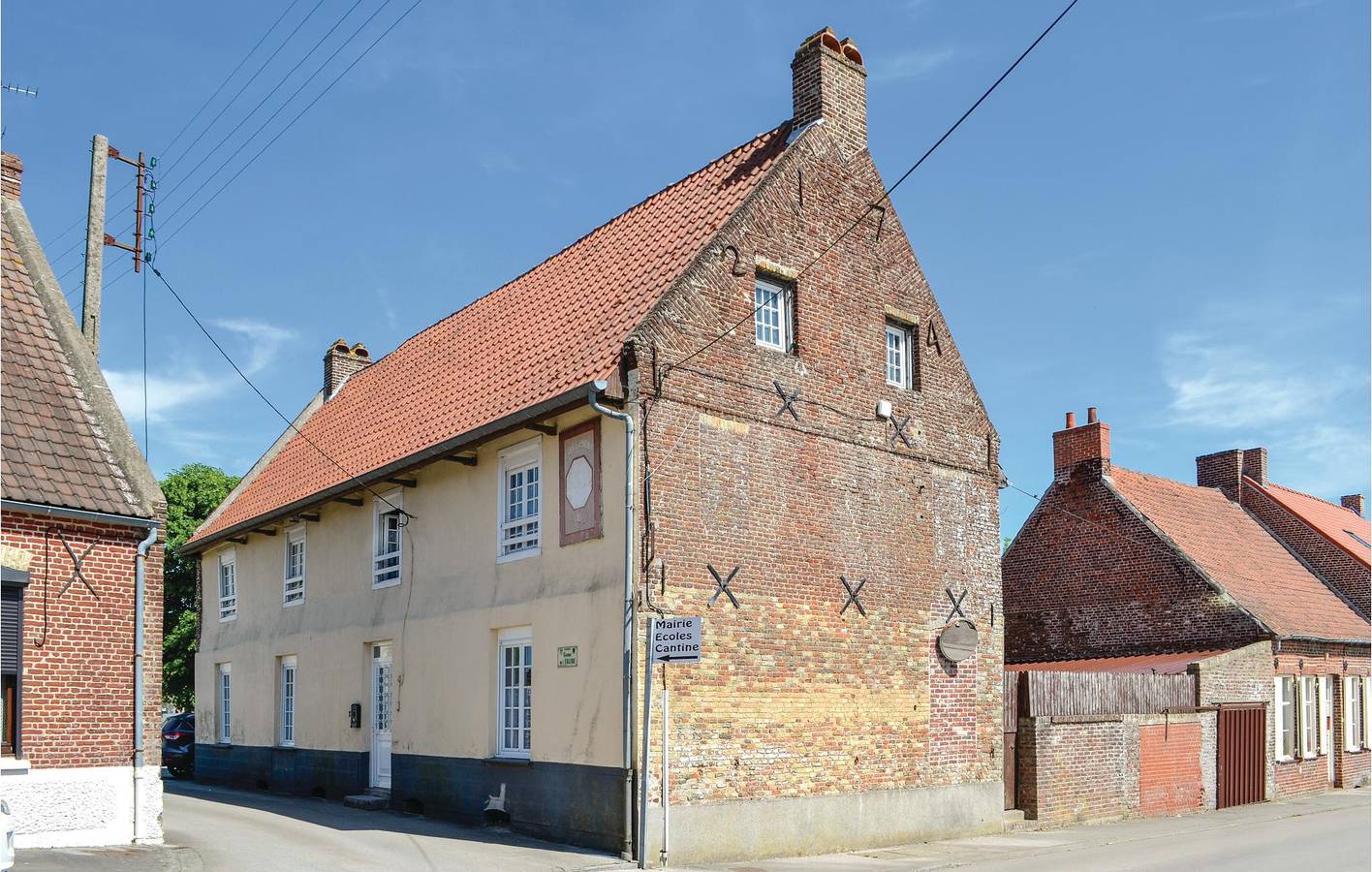 Holiday home for 10 people with garden in Volckerinckhove, Dunkirk region