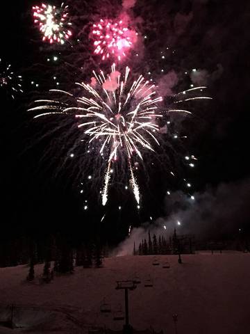 Glamping for 7 Guests in Canadian Rocky Mountains, Yoho National Park, Picture 2