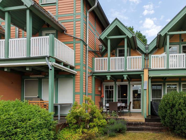 Ferienhaus für 4 Personen, mit Balkon/Terrasse und Balkon sowie Terrasse in Rheinsberg - 2