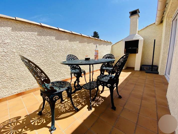 Gîte pour 4 personnes, avec piscine ainsi que jardin et terrasse dans l' Aude - 3