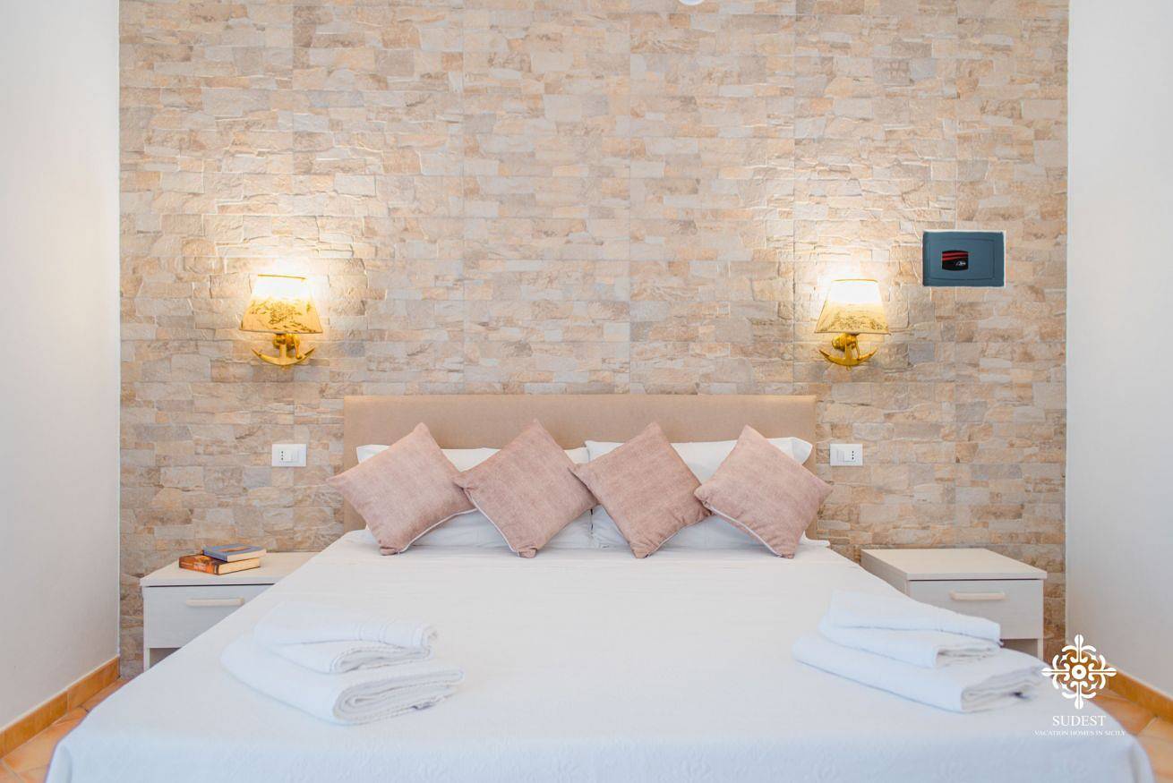 Apartamento entero, Kalammare 1 - Deluxe seafront apartment in Lampedusa Cuidad, Islas Pelagias