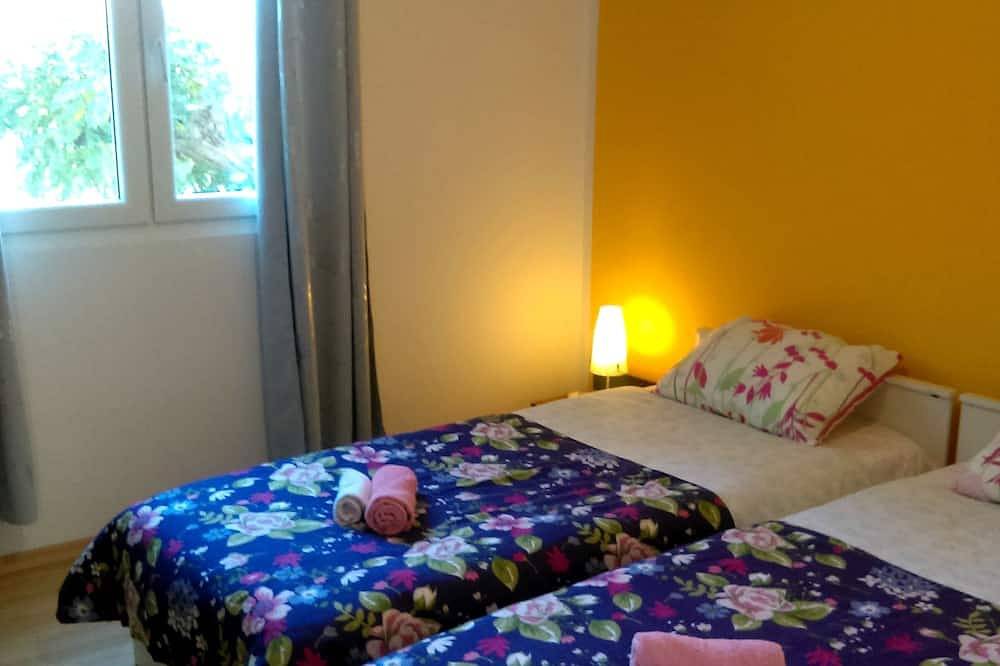 Ganze Wohnung, Zimmer für zwei Personen mit eigenem Bad, zwei Schritte vom Meer entfernt in Zambratija, Umag und Umgebung