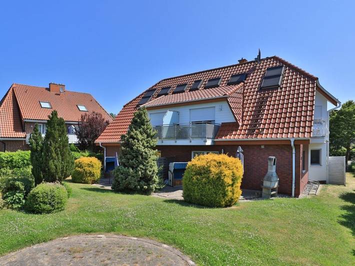 Ferienwohnung für 4 Personen, mit Balkon und Terrasse sowie Garten in Redewisch
