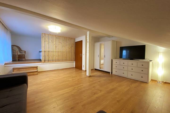 Ferienwohnung für 6 Personen, mit Garten