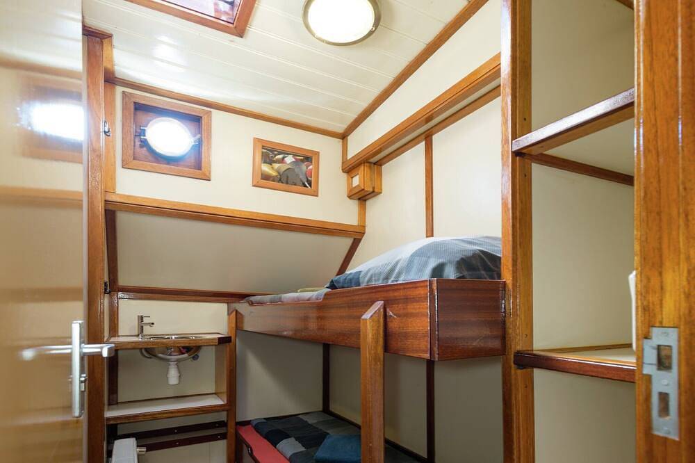 Boot in Leiden bij Centrum & Musea in Leiden, Nederlandse Noordzeekust