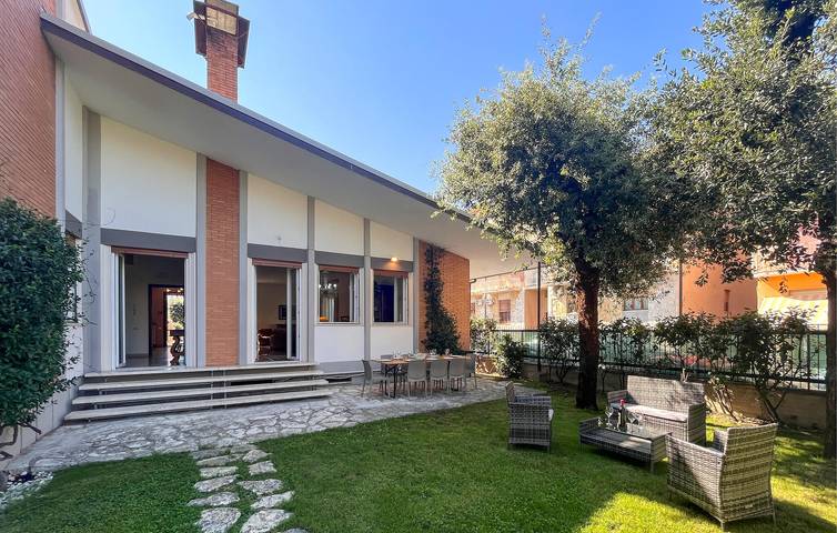 Maison de vacances pour 8 personnes avec terrasse in Porto Potenza Picena, Potenza Picena