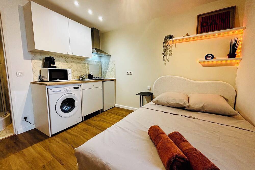 Entire apartment, Mini - Small but cozy! in Brignoles, Brignoles region