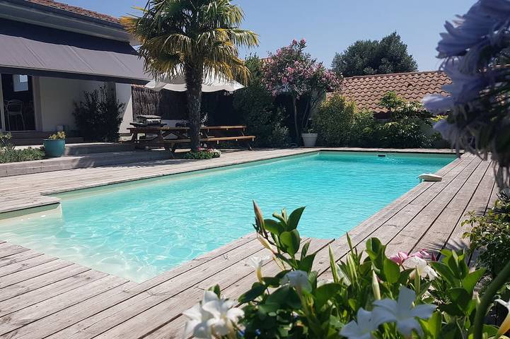 Location de vacances pour 8 personnes, avec jardin et terrasse dans Golf de Chiberta