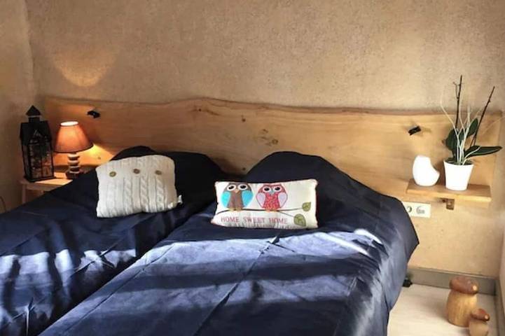 Location de vacances pour 6 personnes, avec terrasse et jardin, animaux acceptés à Caurel - 3